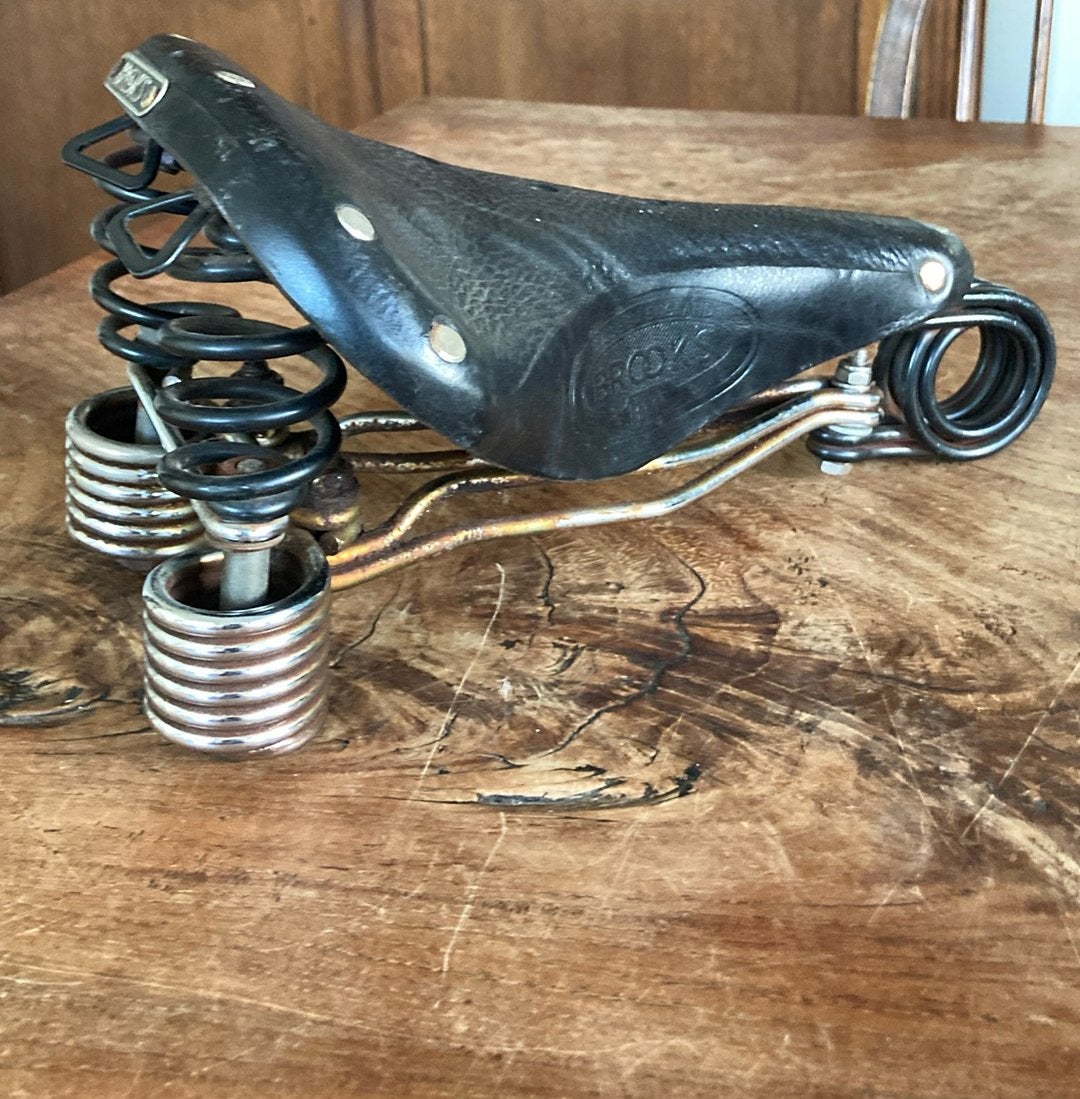 Antiek zwart leren Brooks B135 fiets zadel, Ophalen of Verzenden, Zo goed als nieuw, Zadel