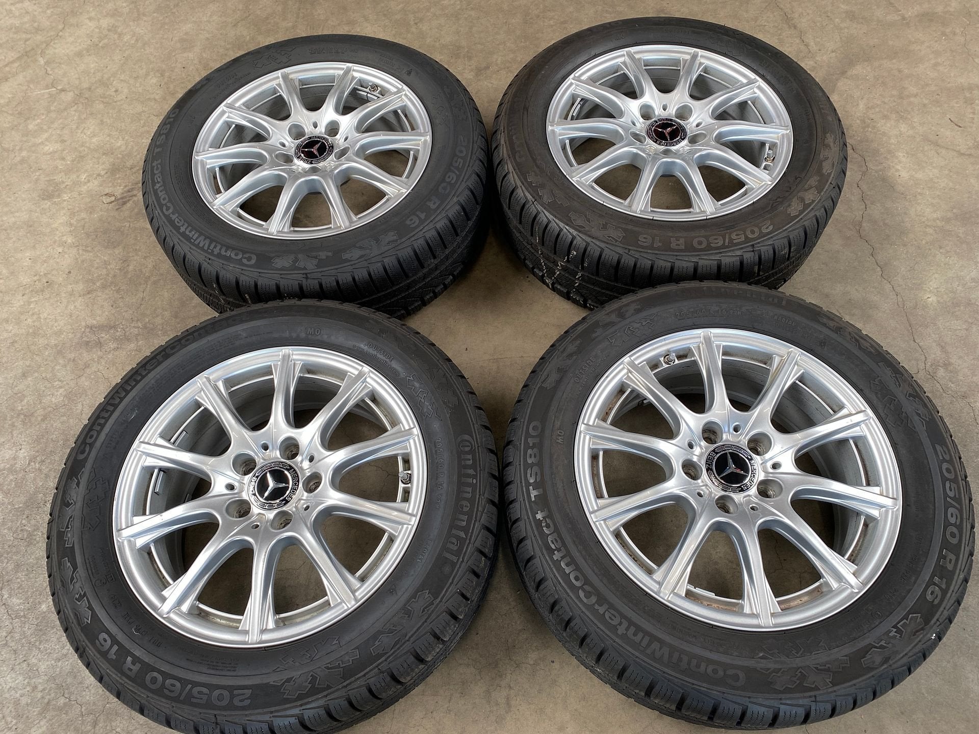 16 inch originele velgen + winterbanden Mercedes C klasse, Auto-onderdelen, Gebruikt, -, Banden en Velgen, -