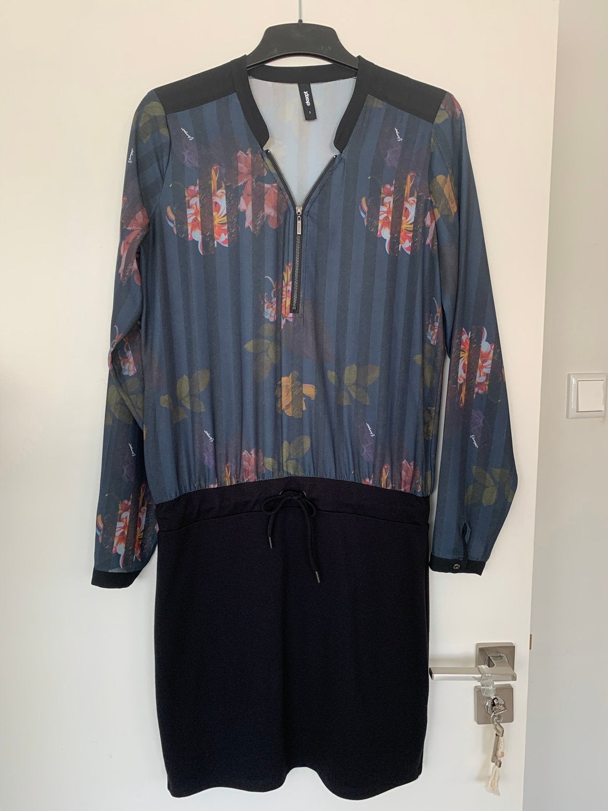 Shoeby Jurk Maat S - Blauw/Zwart - Zo goed als nieuw, Blauw, Ophalen of Verzenden, Zo goed als nieuw, Maat 36 (S)