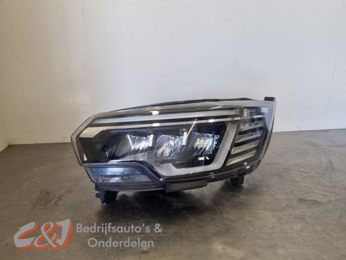 Koplamp links van een Renault Trafic, Gebruikt, -, Renault, -