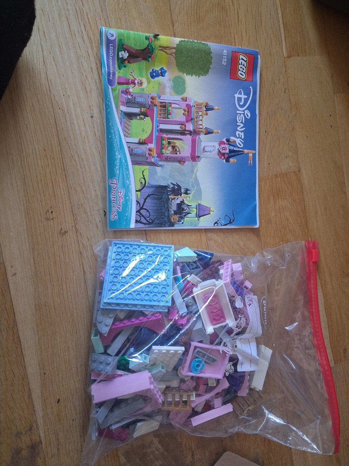 Lego Disney Princess 41152 Doornroosje's Sprookjeskasteel, Ophalen of Verzenden, Zo goed als nieuw