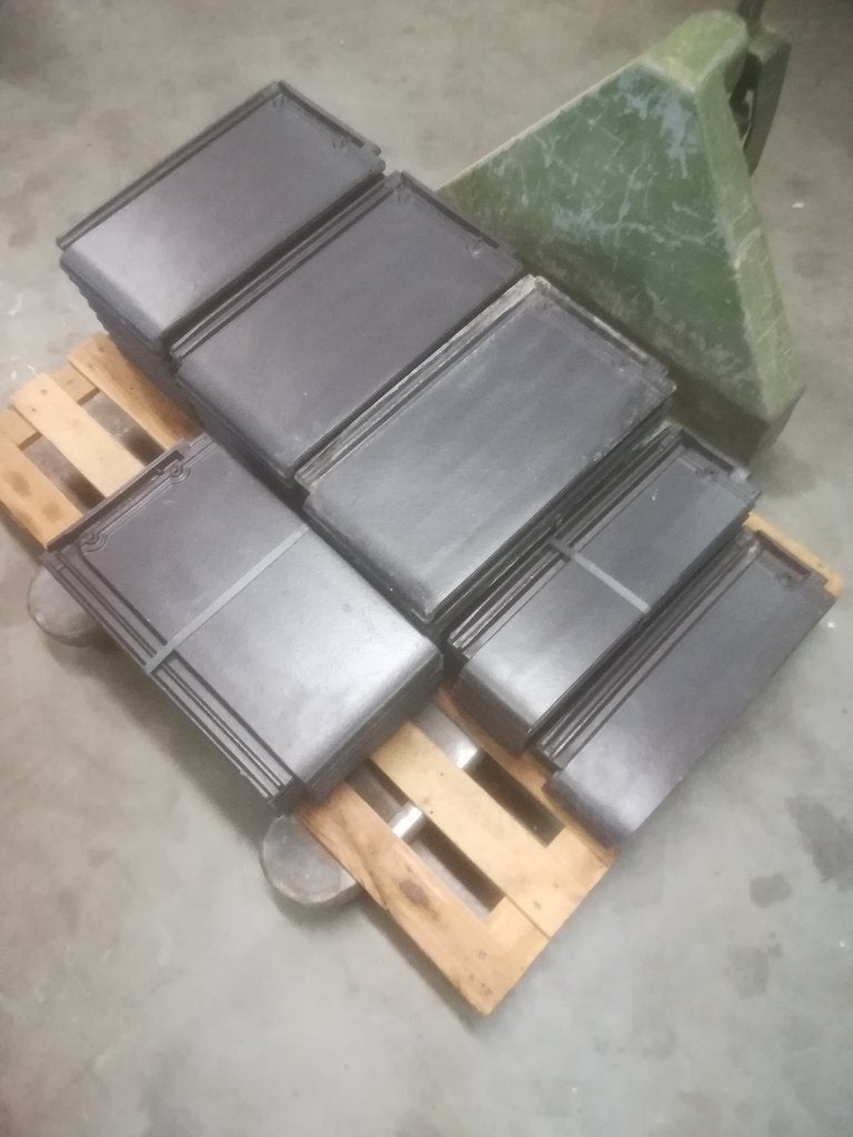 Nieuwe Monier Tuile plat F10 zwart dakpannen (Restant), Doe-het-zelf en Verbouw, Dakpannen en Dakbedekking, Ophalen, Steen of Klei