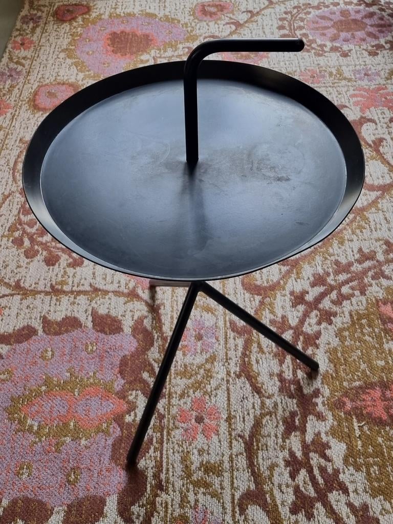 Zwarte bijzettafel Hay, diameter 38, Huis en Inrichting, Tafels | Bijzettafels, Ophalen, Minder dan 45 cm, Minder dan 55 cm, Gebruikt