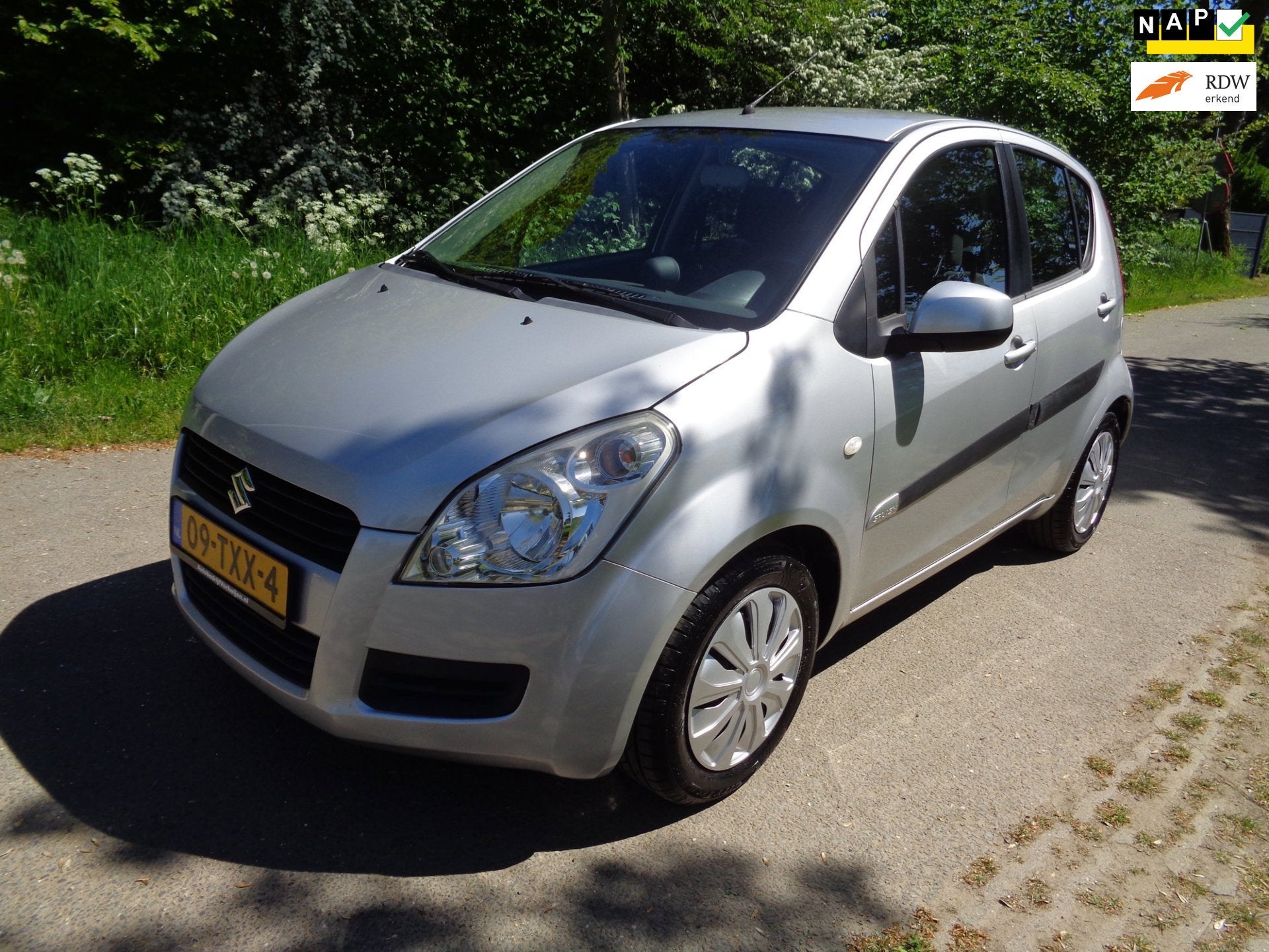 Suzuki Splash 1.0 VVT Comfort Airco! 2012! NAP!, Auto's, Suzuki, Euro 5, Gebruikt, 31 €/maand, Origineel Nederlands