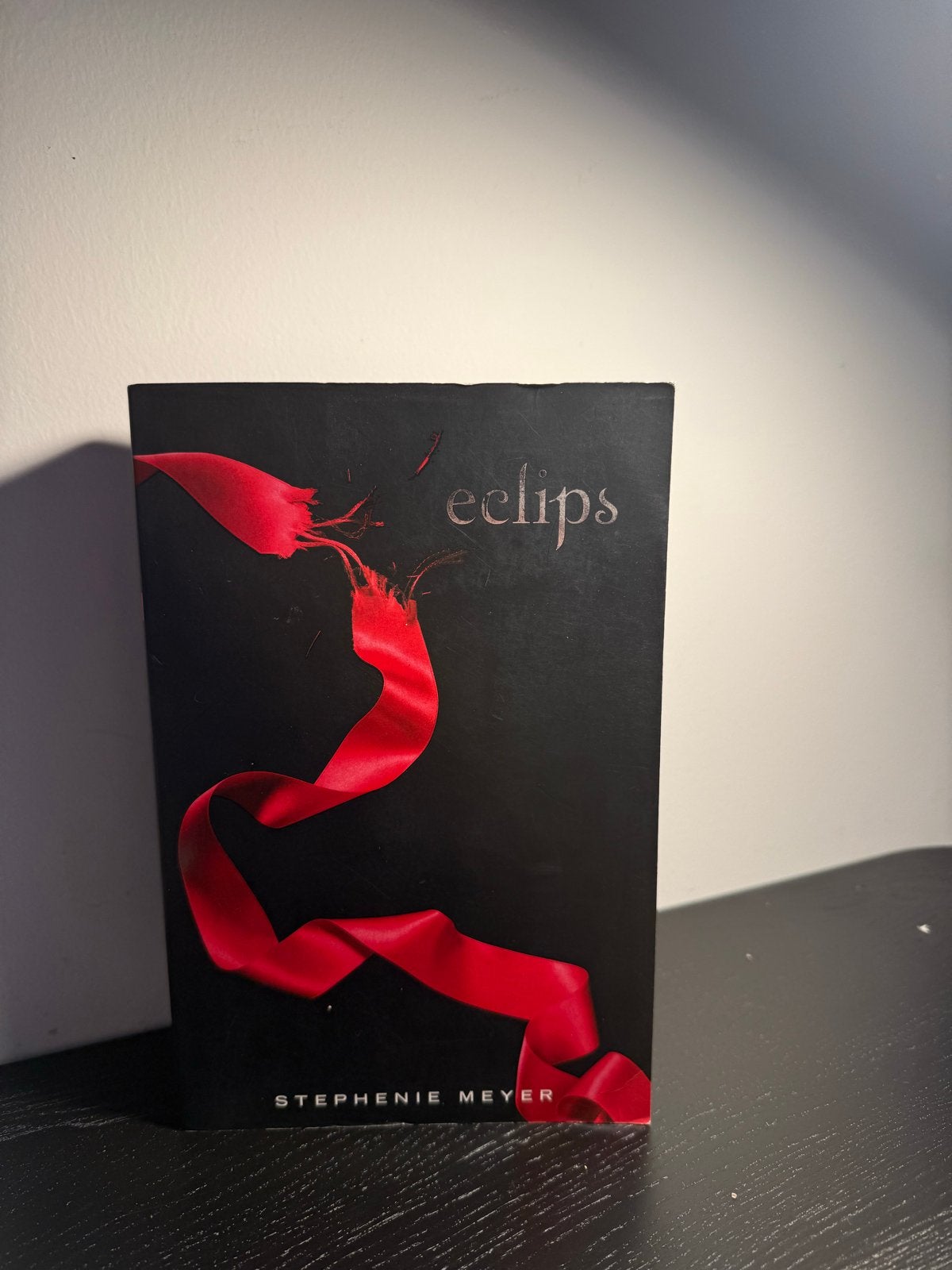 Eclipse - Stephenie Meyer (Twilight Saga Boek 3), Boeken, Ophalen of Verzenden, Gelezen