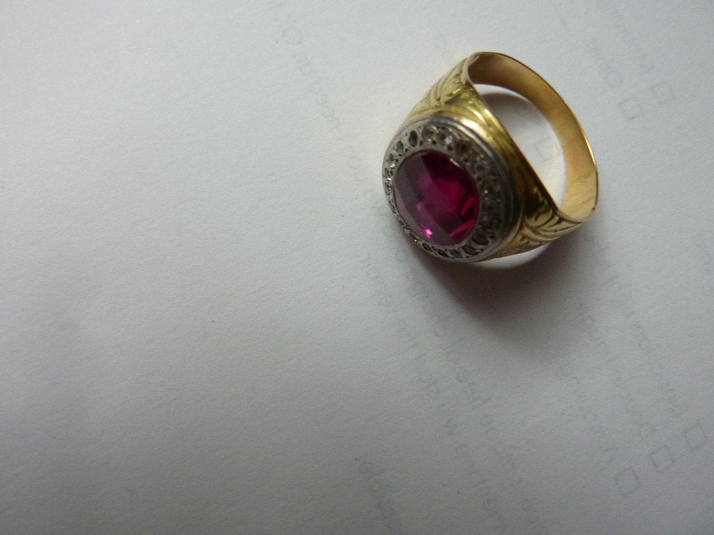 Gouden Ring 14 Karaats met prachtige Stenen, 18 tot 19, Met edelsteen, Ophalen of Verzenden, Zo goed als nieuw