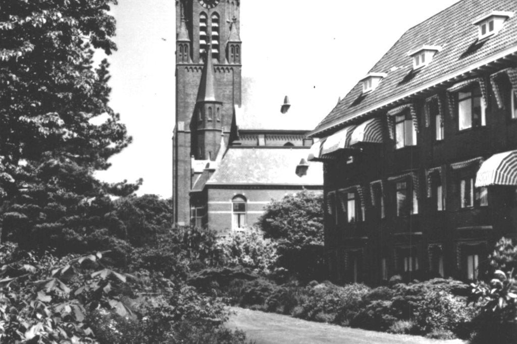 988153 Wassenaar 1972 St Willibrordus Kerk  Onbeschreven, Ophalen of Verzenden, 1960 tot 1980, Ongelopen, Zuid-Holland