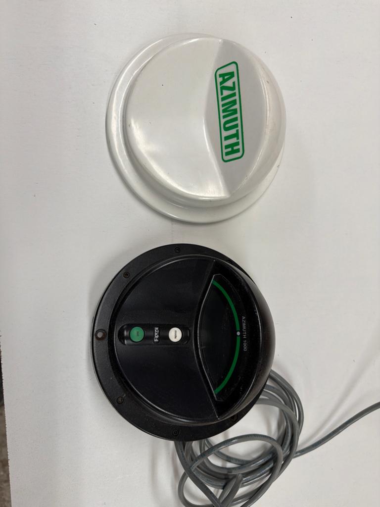 Azimuth 1000 GPS/Kompas Systeem voor Boten, Ophalen, Gebruikt, Gps of Kompas