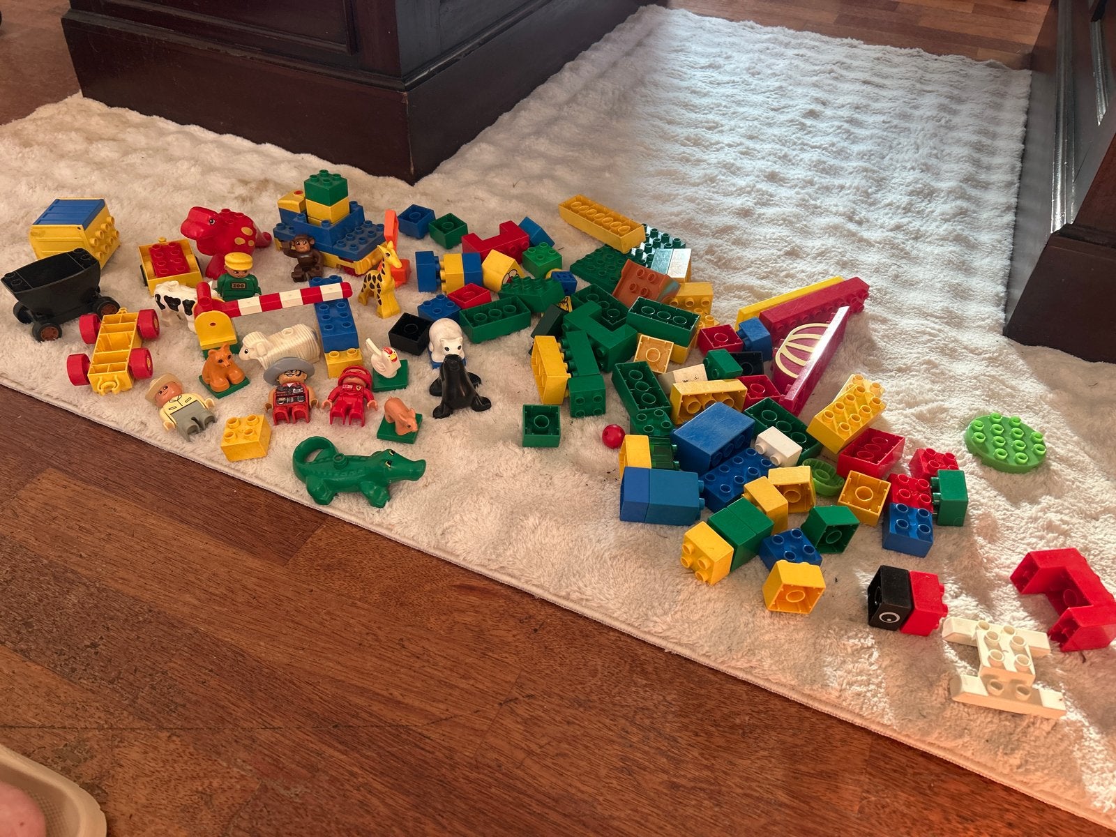 Grote partij Lego Duplo met figuren en dieren, Kinderen en Baby's, Speelgoed | Bouwstenen, Ophalen, Gebruikt, Overige merken