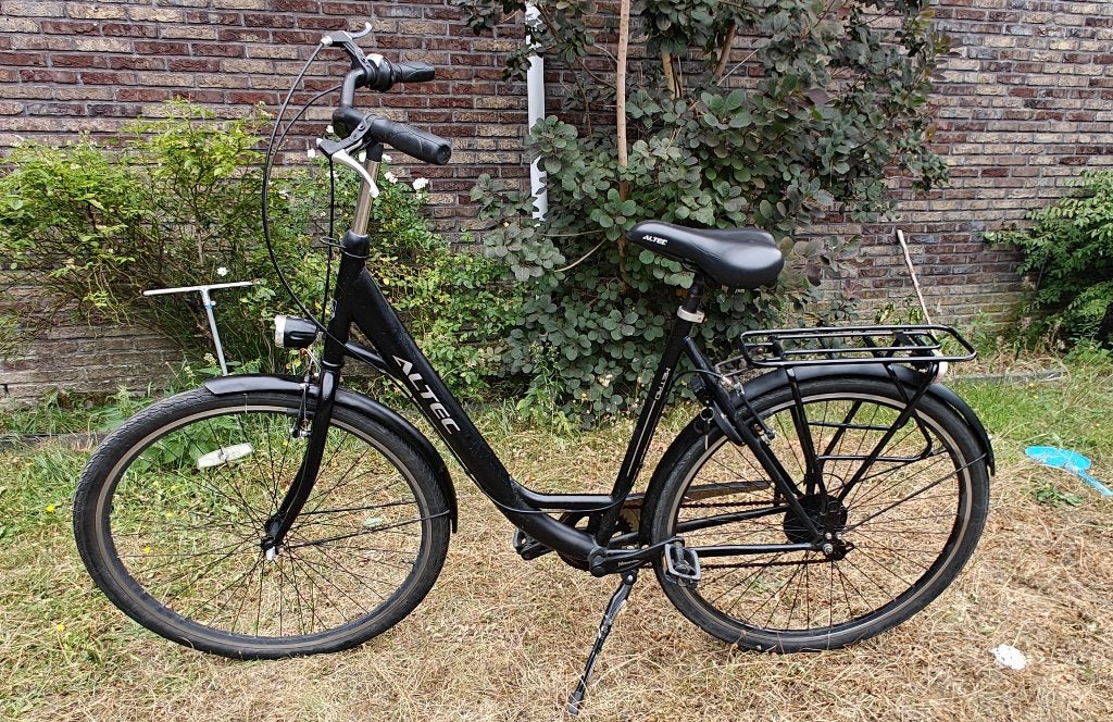 Good Condition Altec Metro Damesfiets 28 inch (55cm) Zwart, Gebruikt, Velgrem, Versnellingen, 56 cm of meer