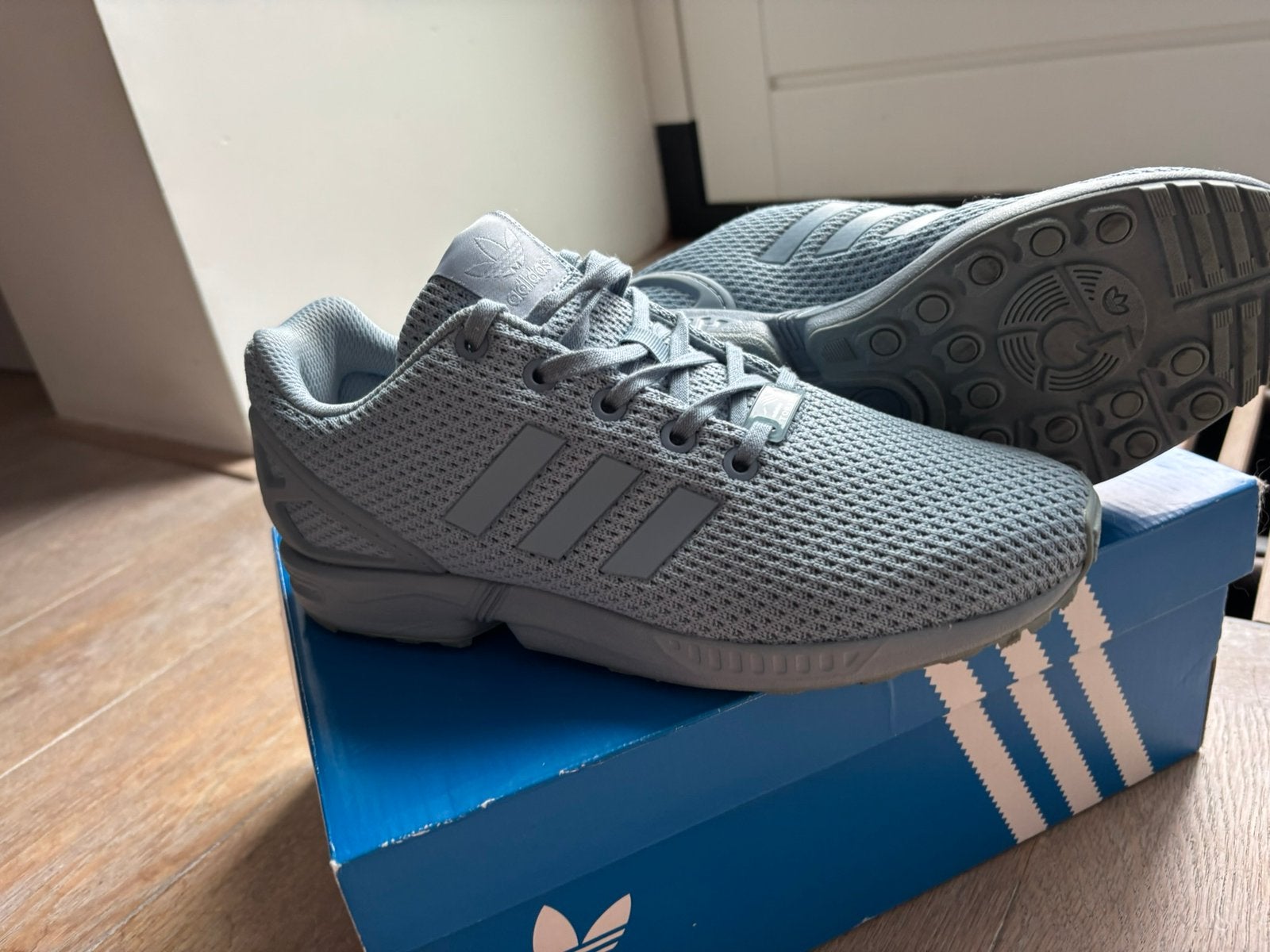 Mooie zgan blauwe sneakers Adidas Originals mt 39, Blauw, Ophalen of Verzenden, Sneakers of Gympen, Zo goed als nieuw