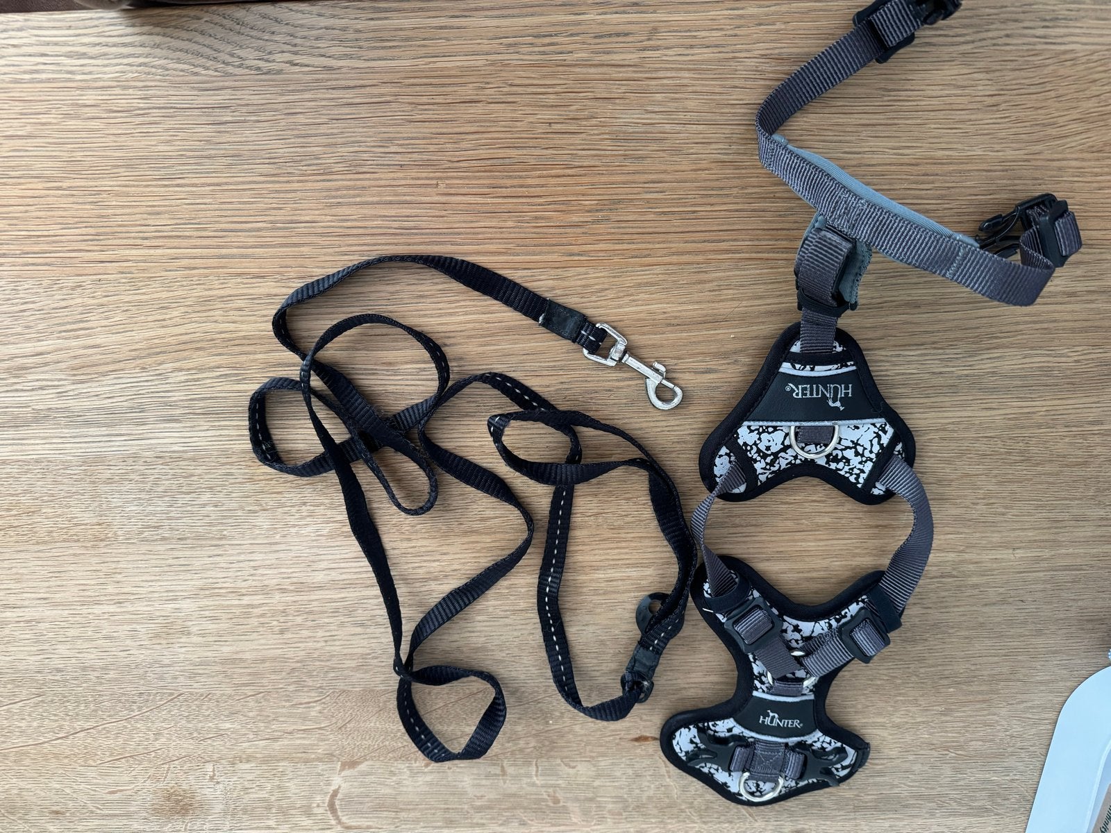 Te koop Hunter hondentuigje, Dieren en Toebehoren, Ophalen of Verzenden, Zo goed als nieuw