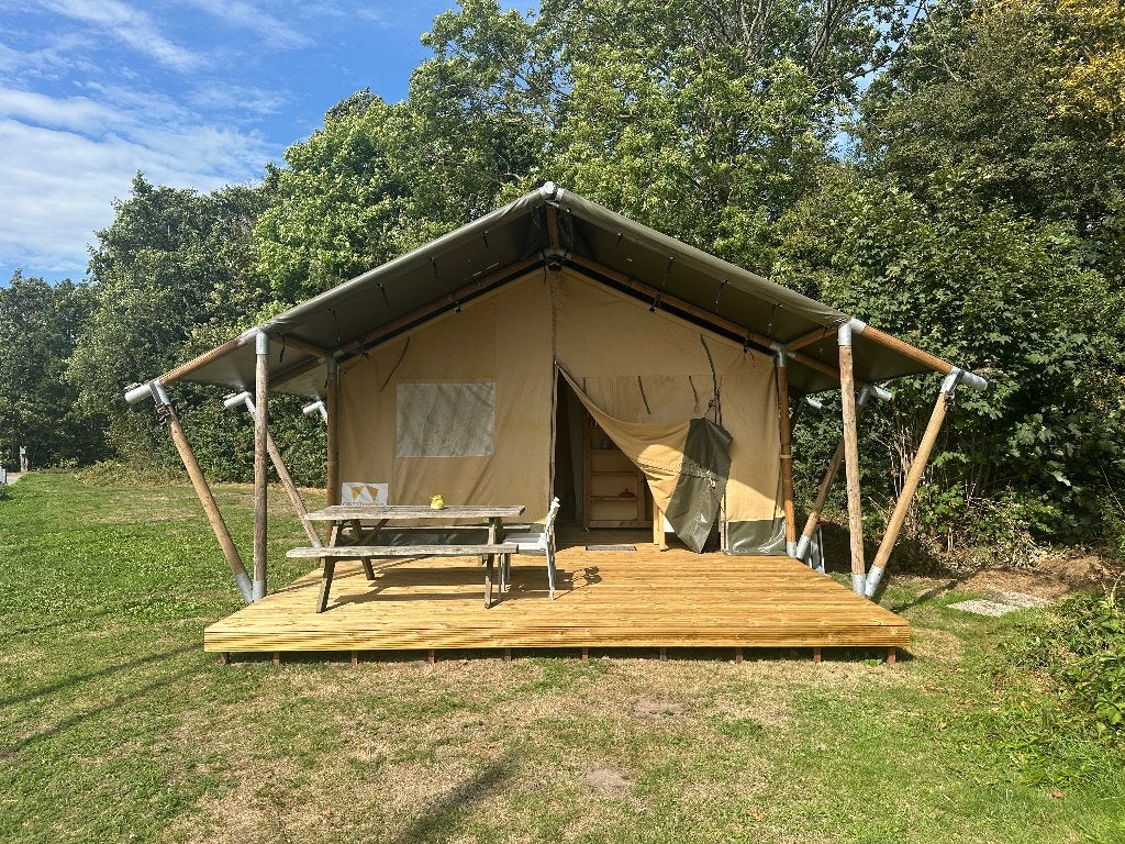 Te huur: Sfeervolle safaritent (4 pers) in een jachthaven!, Huisdier toegestaan, Aan meer of rivier, Overige