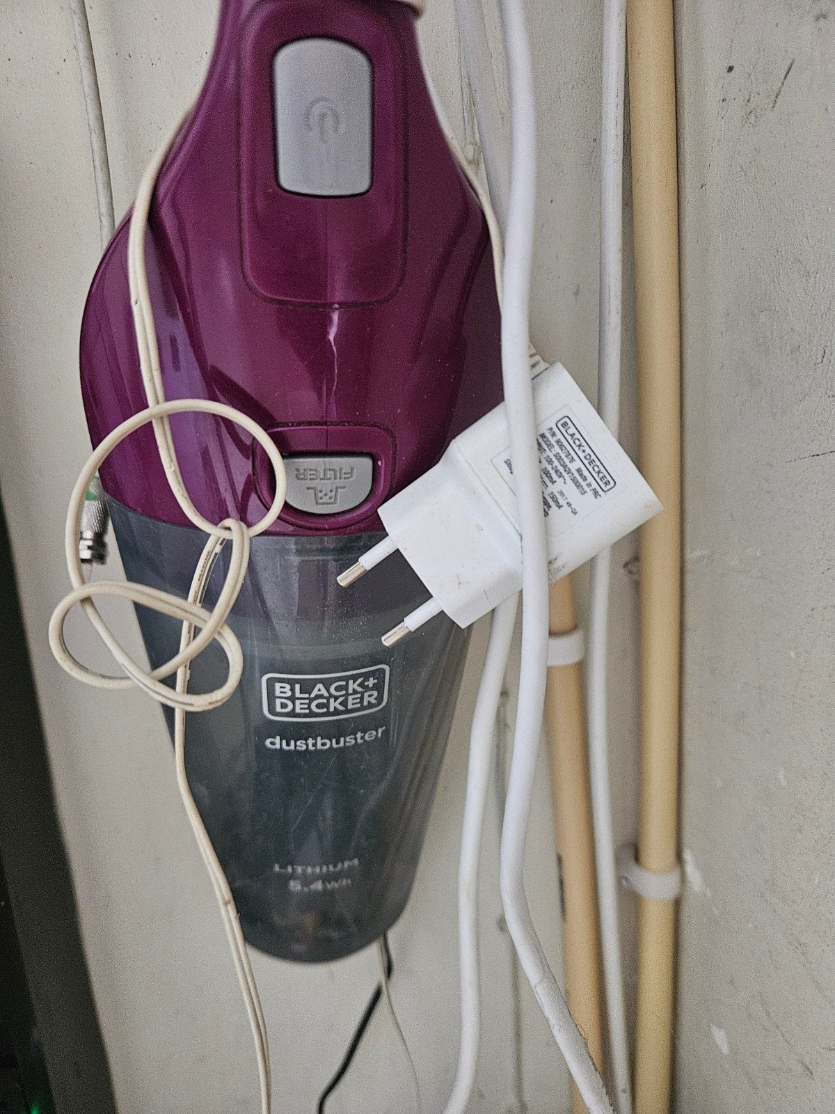 BLACK+DECKER Dustbuster Lithium 5.4Wh Kruimeldief, Overige merken, Gebruikt, Kruimeldief, Draadloos