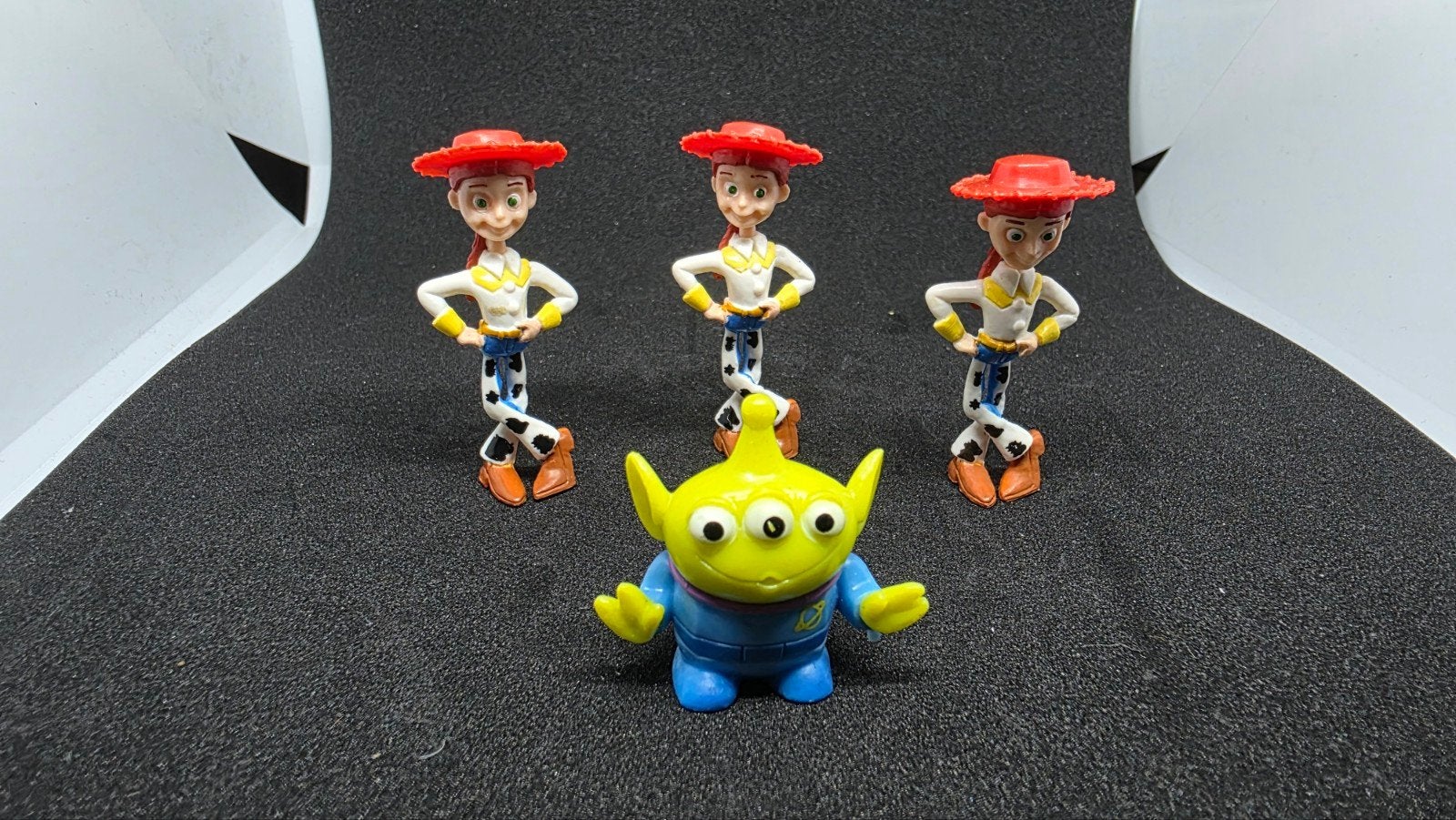 AH Toy Story beeldjes: 3x Jessie en 1x Alien, Ophalen of Verzenden, Zo goed als nieuw, Jongen of Meisje