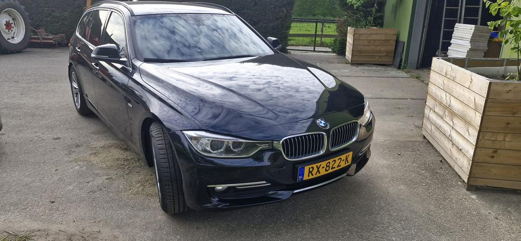 BMW 3-Serie 2.0 320D Xdrive Touring AUT 2012 Zwart, Auto's, BMW, 745 kg, Achterwielaandrijving, 1995 cc, 4 cilinders