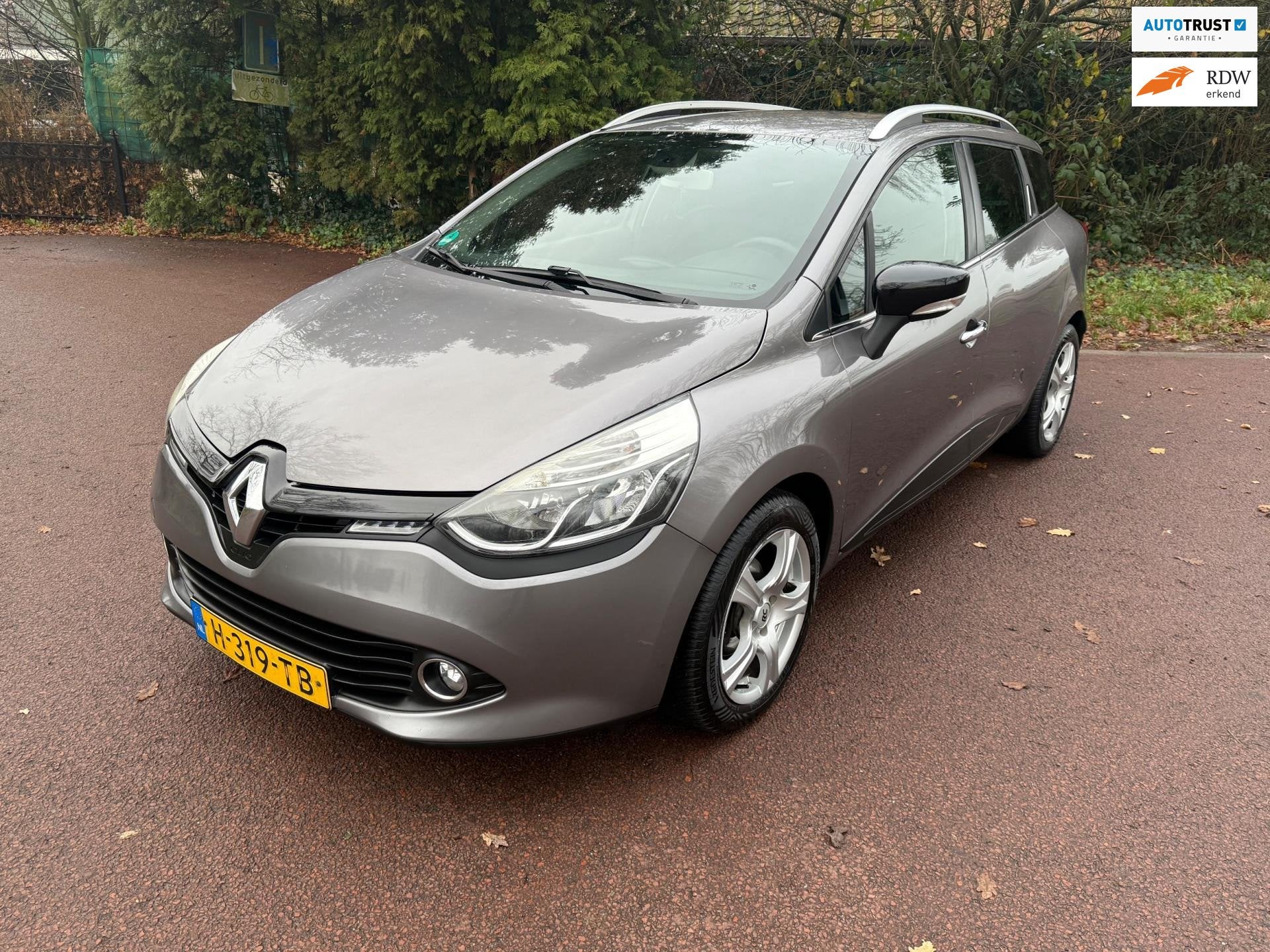 Renault Clio Estate 1.2 Dynamique / Navi / Airco / Automaat, Auto's, Voorwielaandrijving, Euro 5, Gebruikt, Lichtsensor