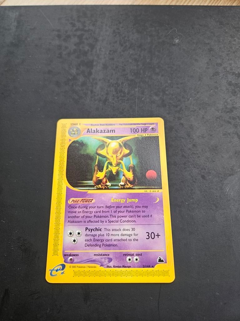 Alakazam 2/144 skyridge NM, Hobby en Vrije tijd, Verzamelkaartspellen | Pokémon, Zo goed als nieuw, Ophalen of Verzenden