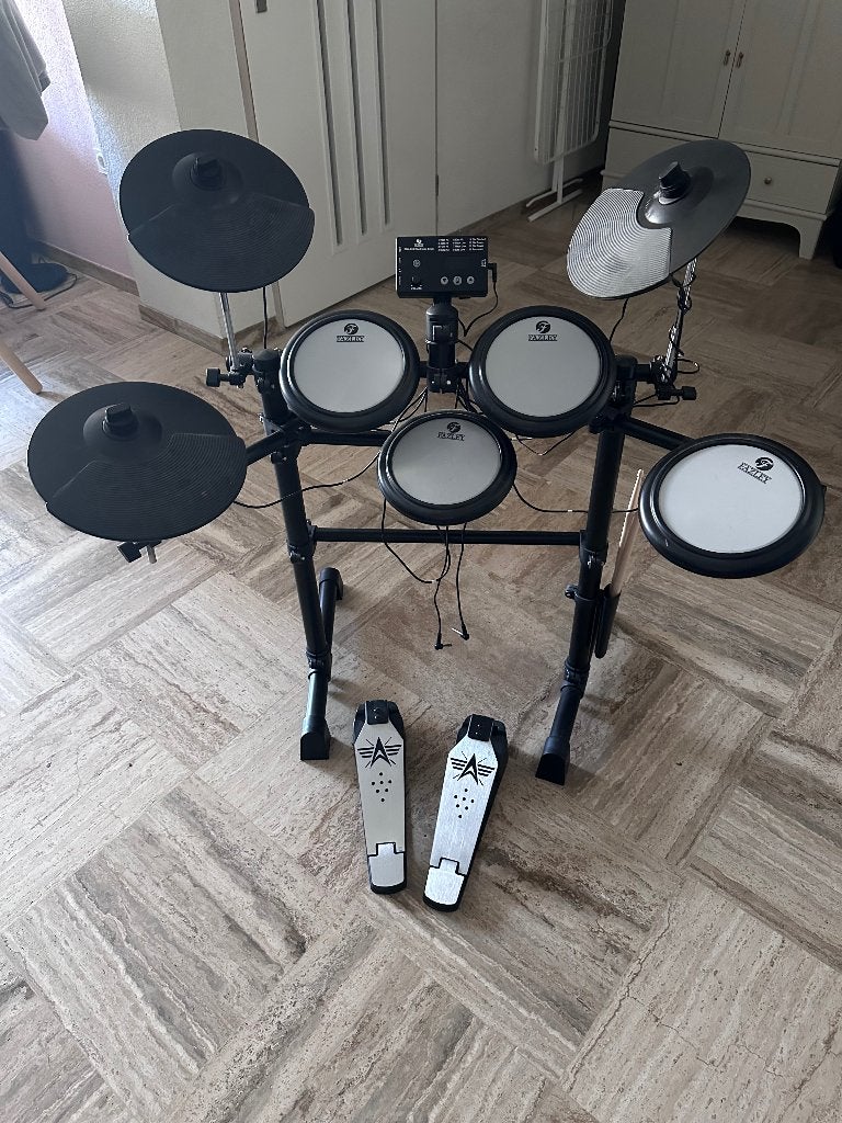 Elektrisch drumstel, Ophalen, Zo goed als nieuw, Overige merken, Elektronisch
