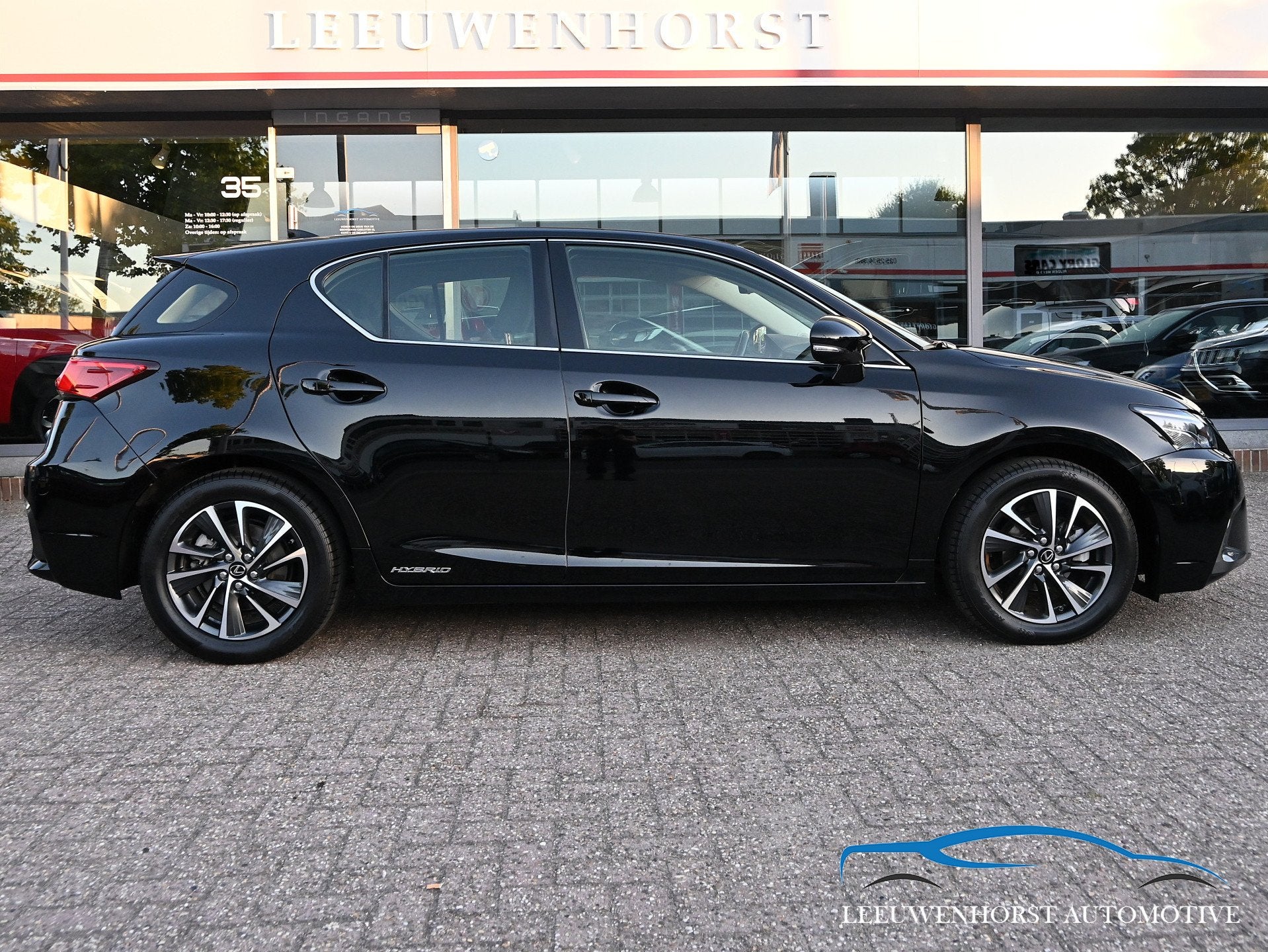 Lexus CT 200h Business Launch Edition, alcantara, camera, cr, 136 pk, Gebruikt, 4 cilinders, Zwart