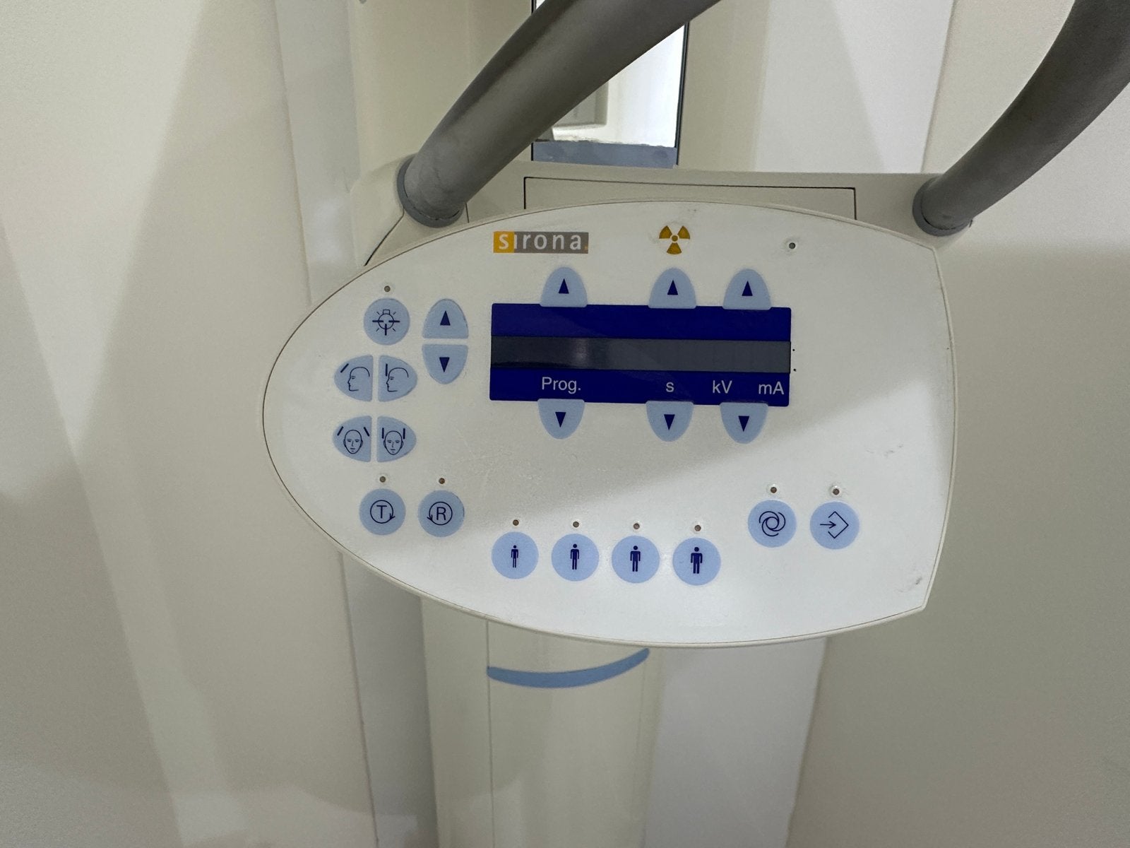 Sirona Orthophos XG 3D Panoramische Röntgenapparaat OPT/OPG, Ophalen
