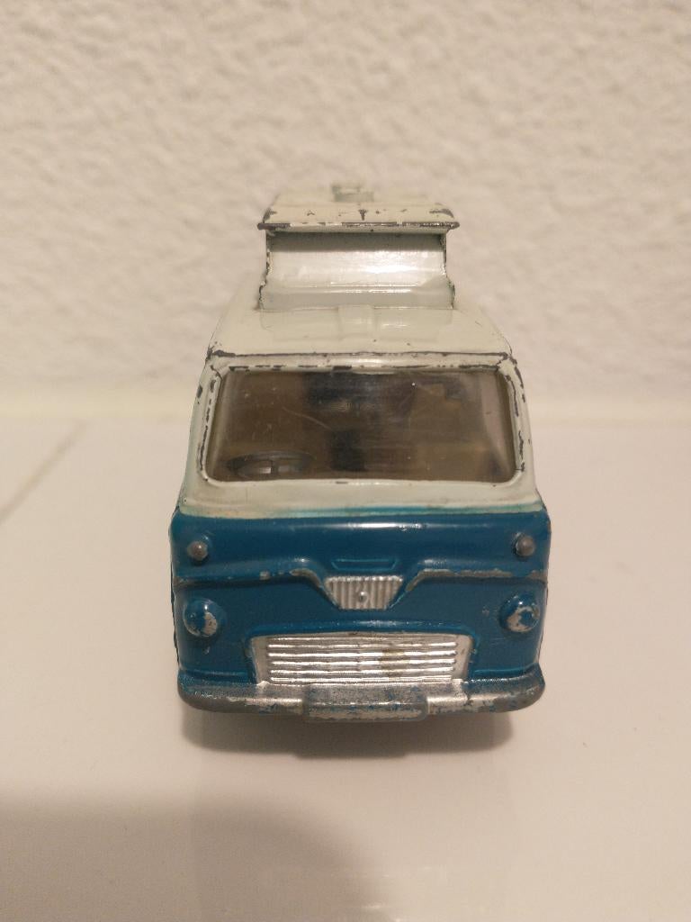 CORGI FORD THAMES AIRBORNE CARAVAN 1962, Hobby en Vrije tijd, Modelauto's | 1:43, Ophalen of Verzenden, Gebruikt, Auto, Corgi
