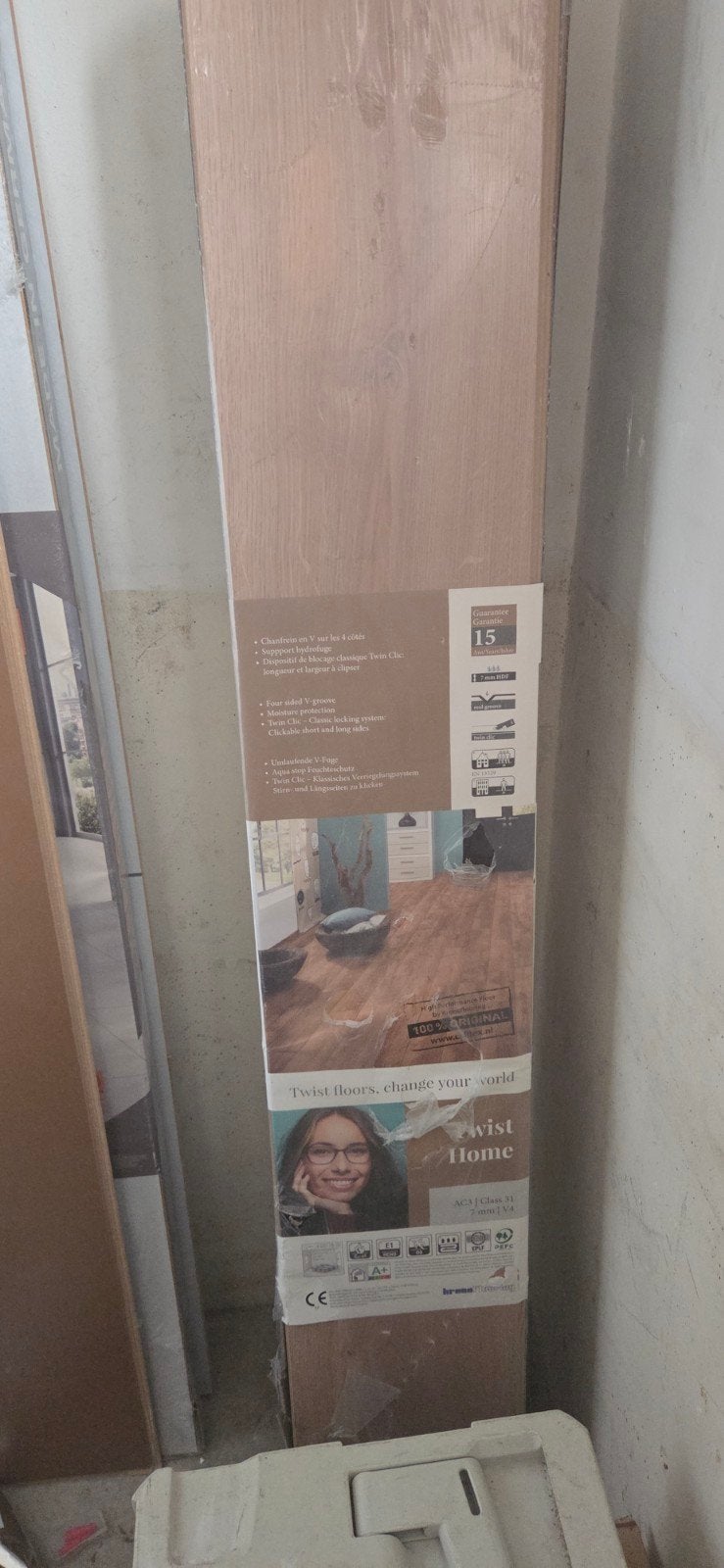 Packs of Twist Home Laminate Flooring – Brand New, Ophalen, 50 tot 150 cm, 10 m² of meer, 10 tot 30 cm
