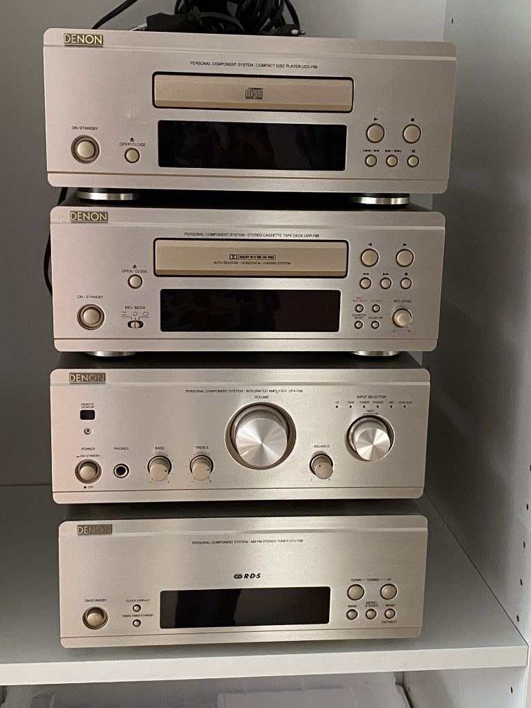 Denon F88 stereo installatie