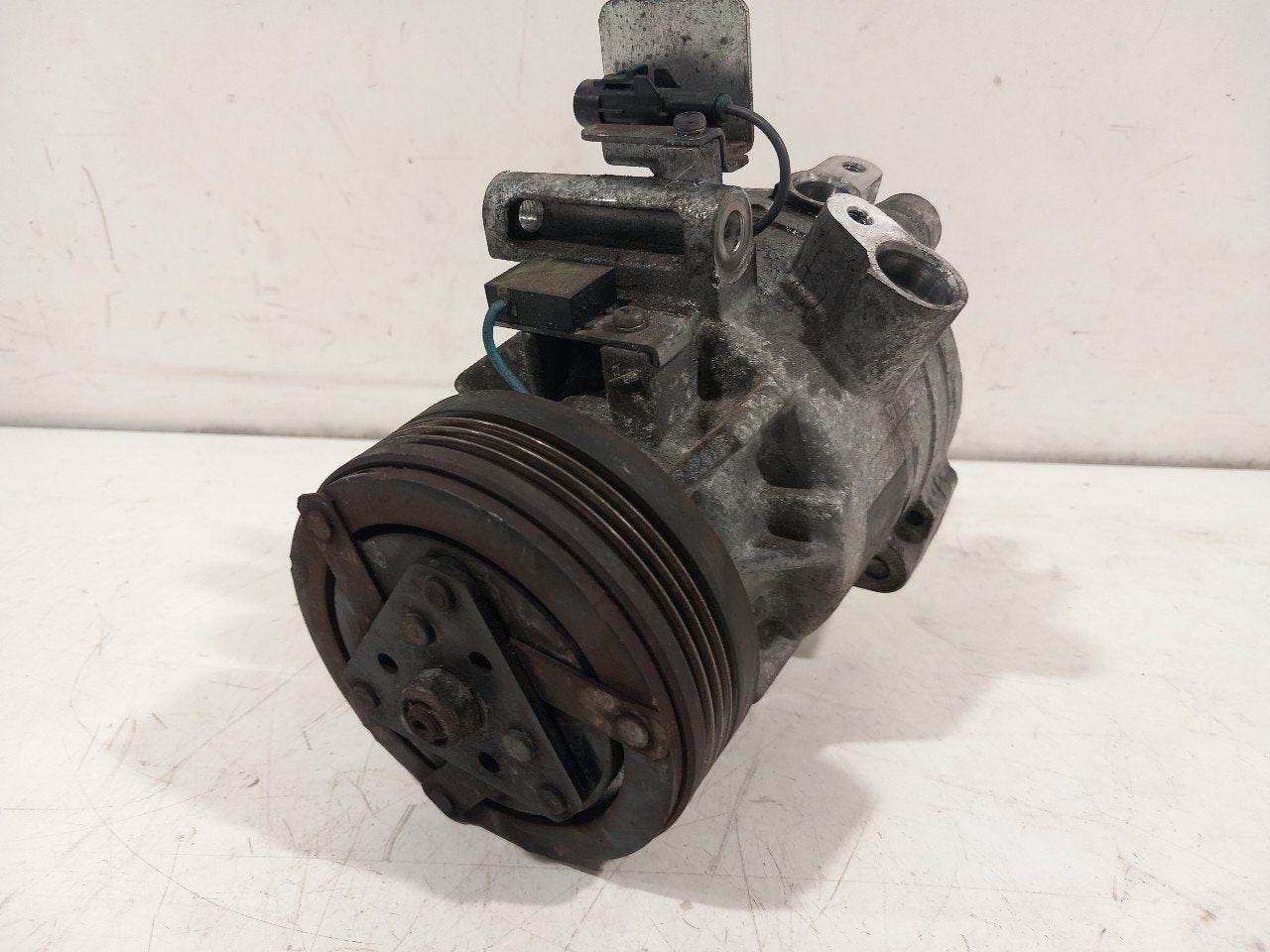 Airco pomp Suzuki Swift, Onderdelen@venauto.nl, Van der Ven Autorecycling B.V., Gebruikt, Ettenseweg 76, 4706 PB Roosendaal, The Netherlands