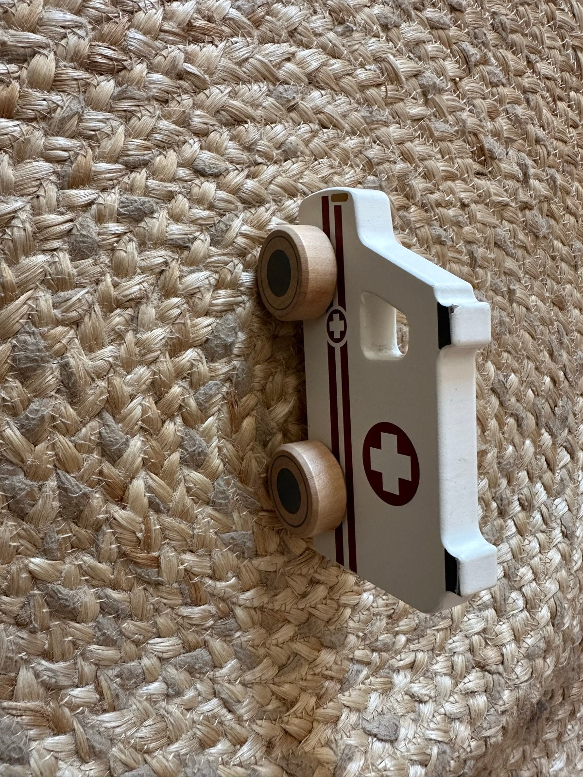 Little Dutch Houten Ambulance Speelgoedauto, Ophalen of Verzenden, Gebruikt