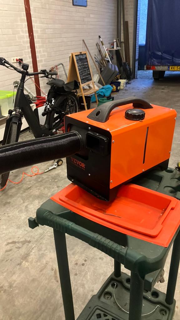 Vevor diesel Heater, Ophalen, Zo goed als nieuw