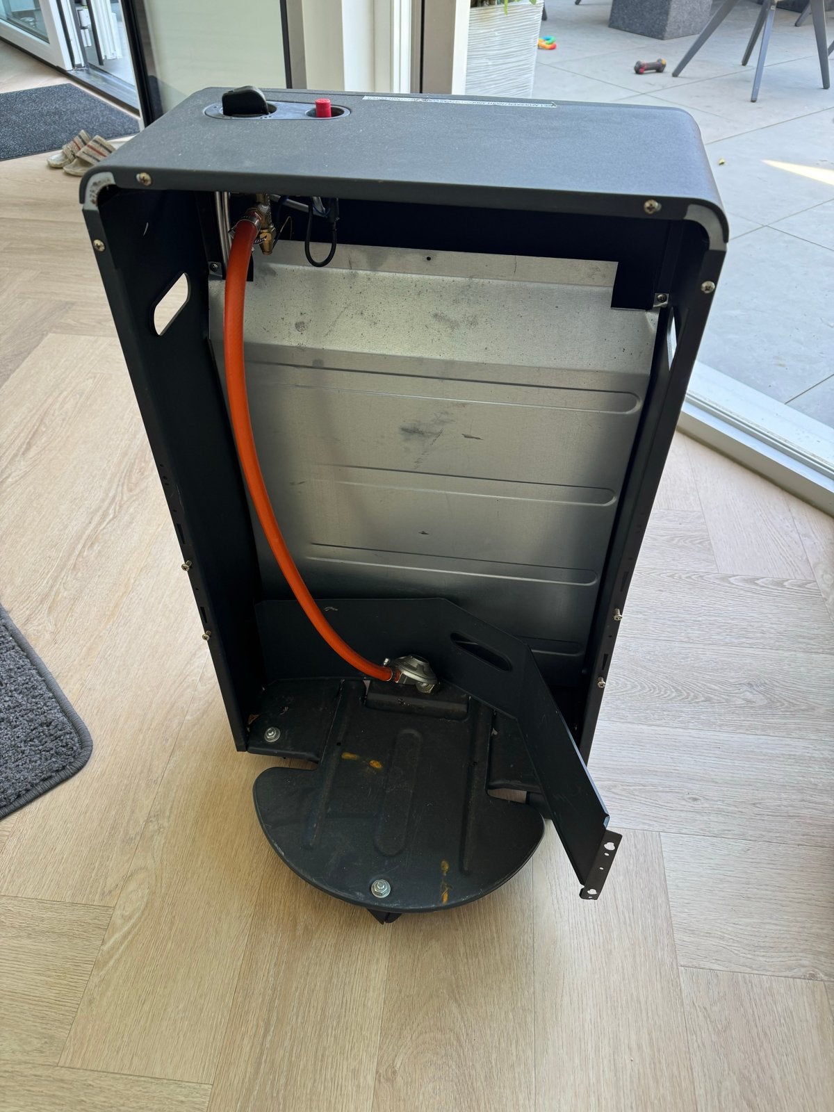 SunHeat gaskachel - Draagbare terrasverwarmer voor caravan, Huis en Inrichting, Kachels, Ophalen, Gebruikt, Gas, Vrijstaand