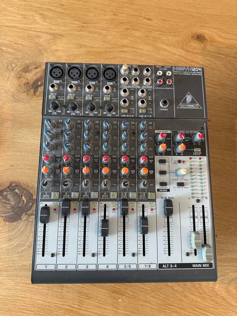 Behringer Xenyx 1204 mengpaneel met USB/audio interface, Muziek en Instrumenten, Mengpanelen, Ophalen of Verzenden, Gebruikt, 10 tot 20 kanalen