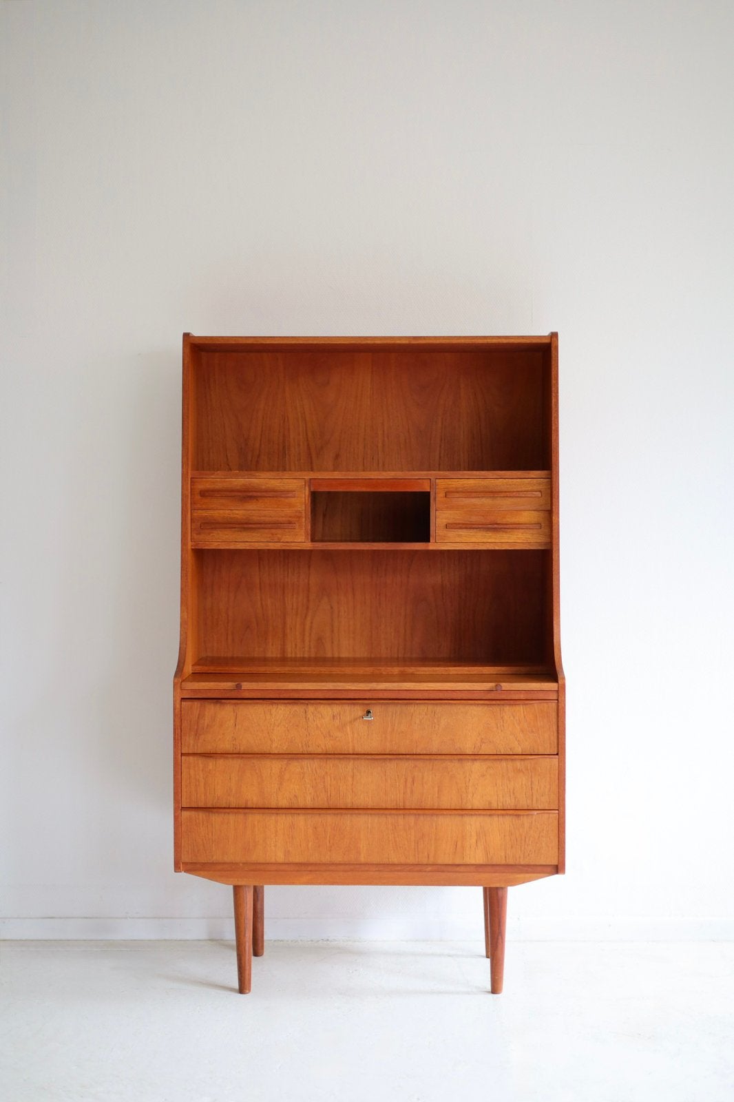 Vintage Scandinavische secretaire, jaren 50/60, Huis en Inrichting, Ophalen, Scandinavisch vintage design, Pim@tijdperk.eu  leyla@tijdperk.eu