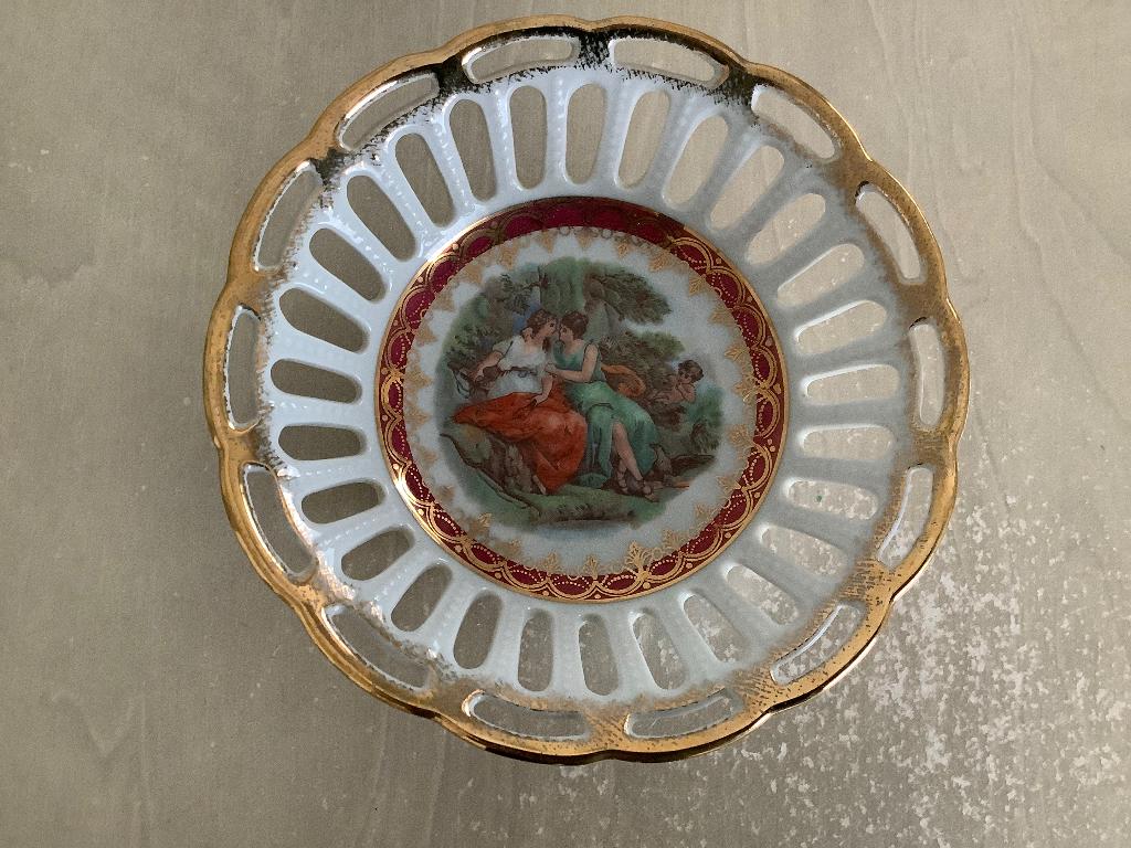 Antiek schaaltje, doorsnede 14 cm, Antiek en Kunst, Antiek | Porselein, Ophalen of Verzenden
