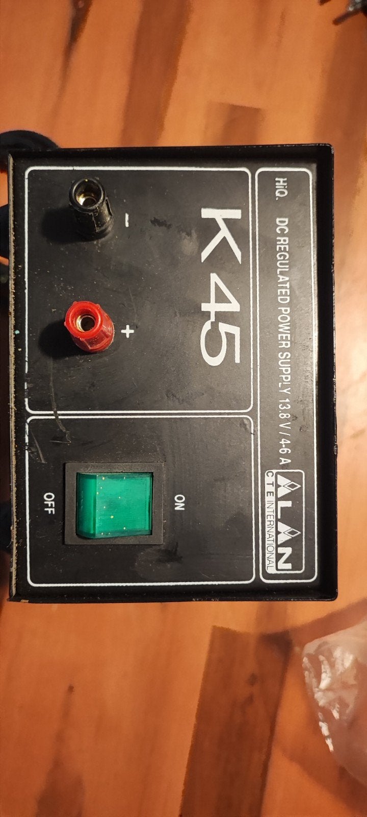 alan k45 13,8 volt voeding, Ophalen of Verzenden, Gebruikt