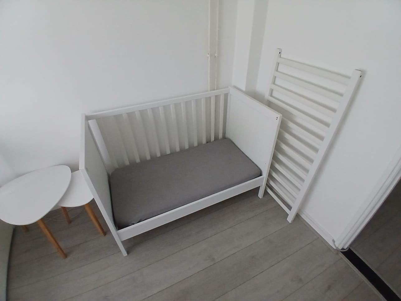 Wit ledikant inclusief matras, Ophalen, Gebruikt, Minder dan 140 cm, Matras