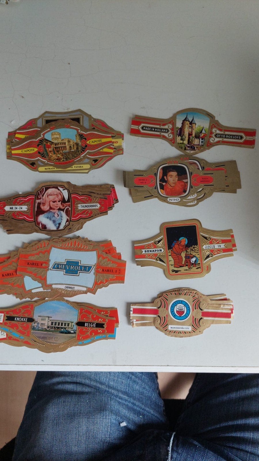 Gezocht sigarenbandjes, Verzamelen, Rookartikelen, Aanstekers en Luciferdoosjes, Zo goed als nieuw, Sigarenbandjes, Ophalen