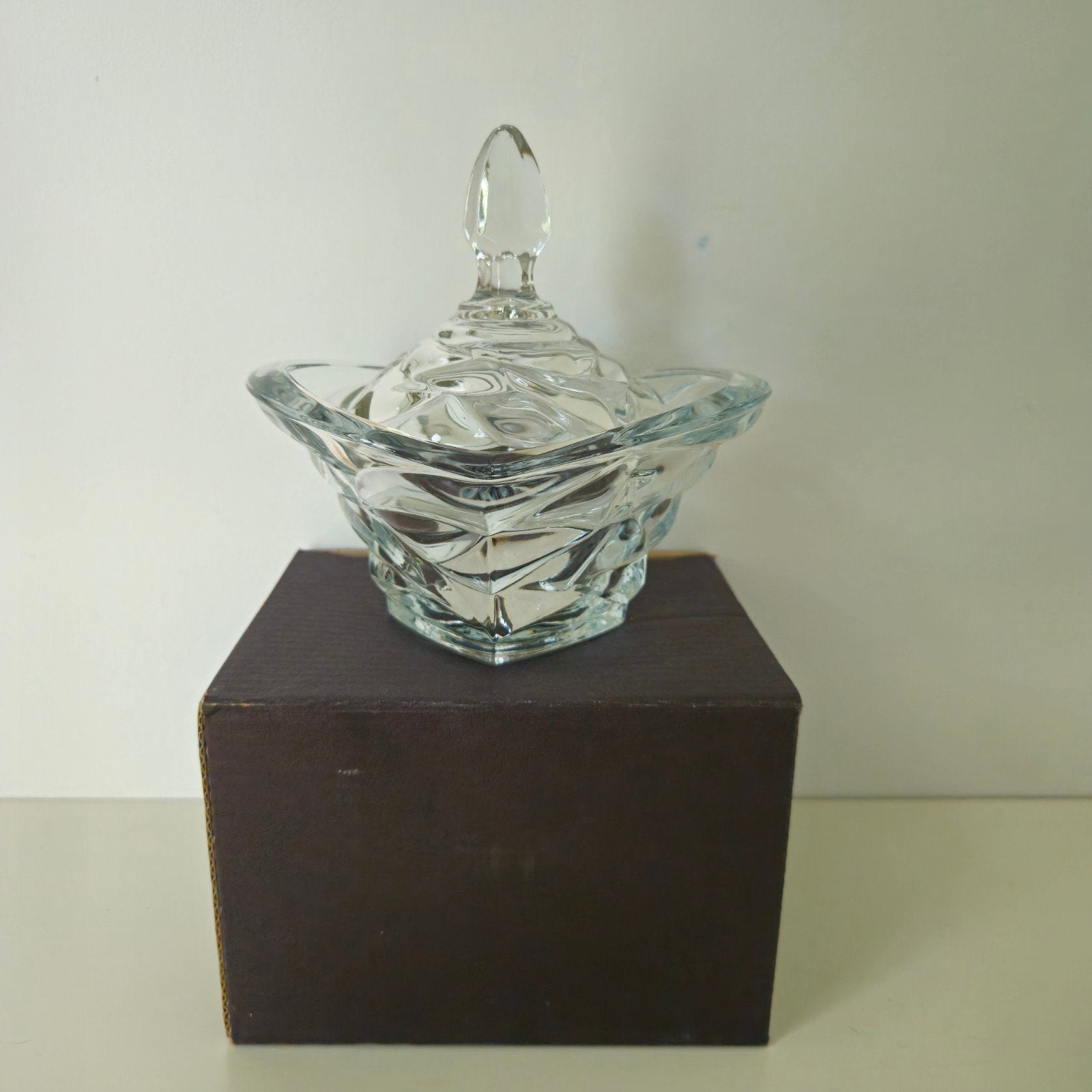 Nieuwe Bugatti Glazen Pot met Deksel - 13x11cm, Antiek en Kunst, Ophalen of Verzenden