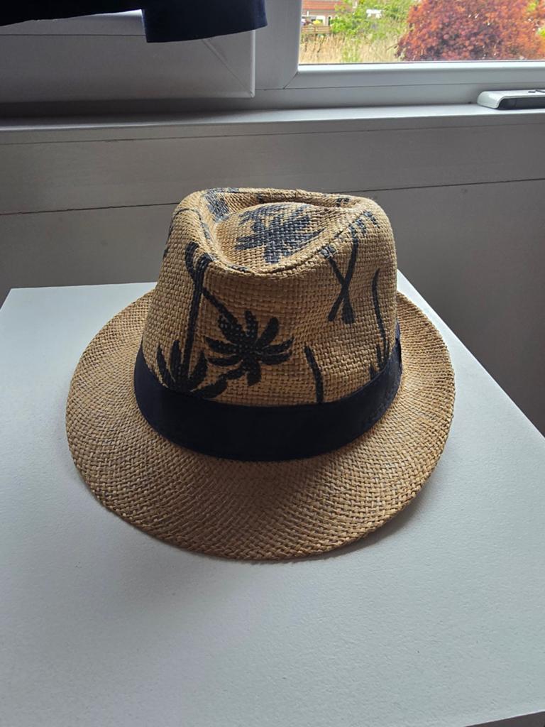 Zomerhoed, Ophalen, Meisje, Jurk of Rok