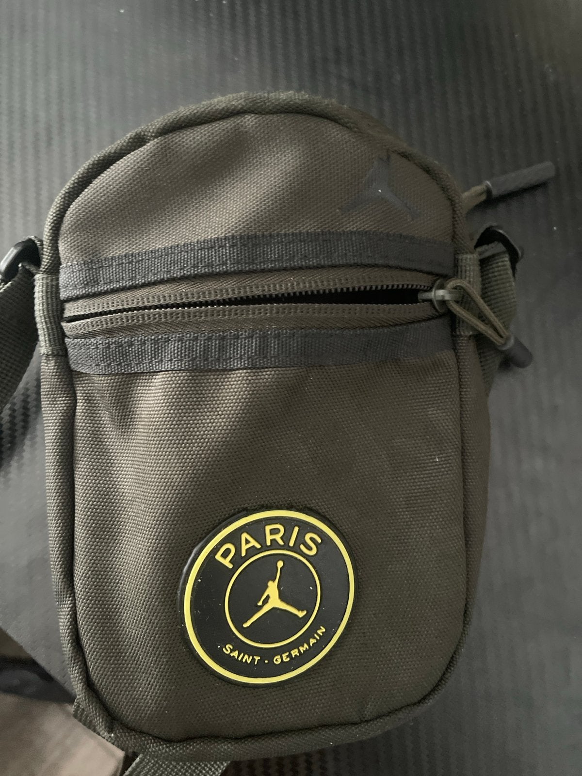 Jordan PSG schoudertasje - Groen, Ophalen of Verzenden, Zo goed als nieuw, Groen, Overige merken
