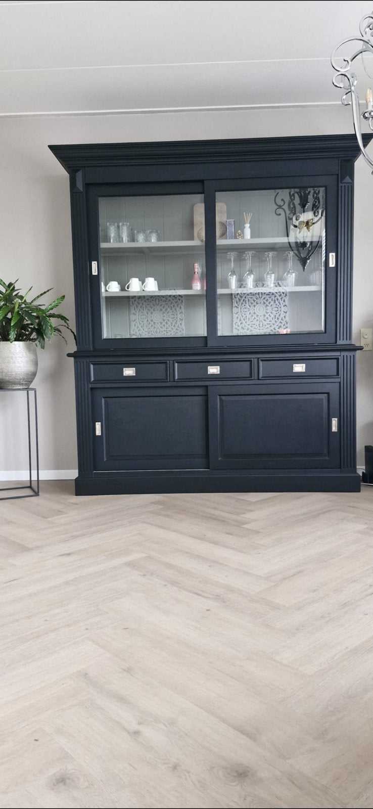 Rivera Masion buffetkast, Huis en Inrichting, Kasten | Buffetkasten, Ophalen, Zo goed als nieuw, 25 tot 50 cm, 200 cm of meer