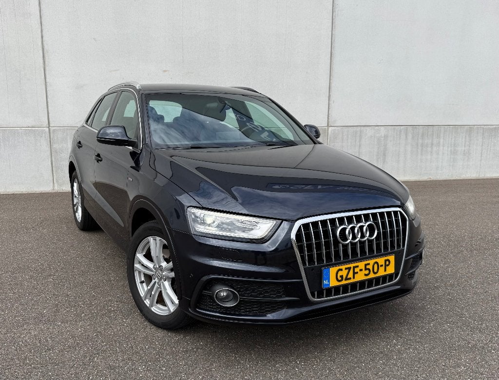 Audi Q3 2.0 S-Line 4WD | vol | Aut inparkeren | Inruil kan!, Auto's, Audi, Euro 5, 4 cilinders, Blauw, Leder