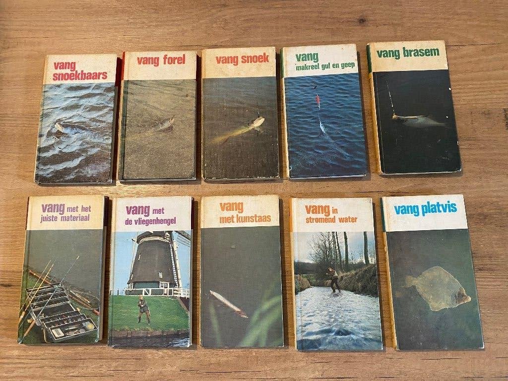 10 oude hengelsport boekjes, Ophalen of Verzenden