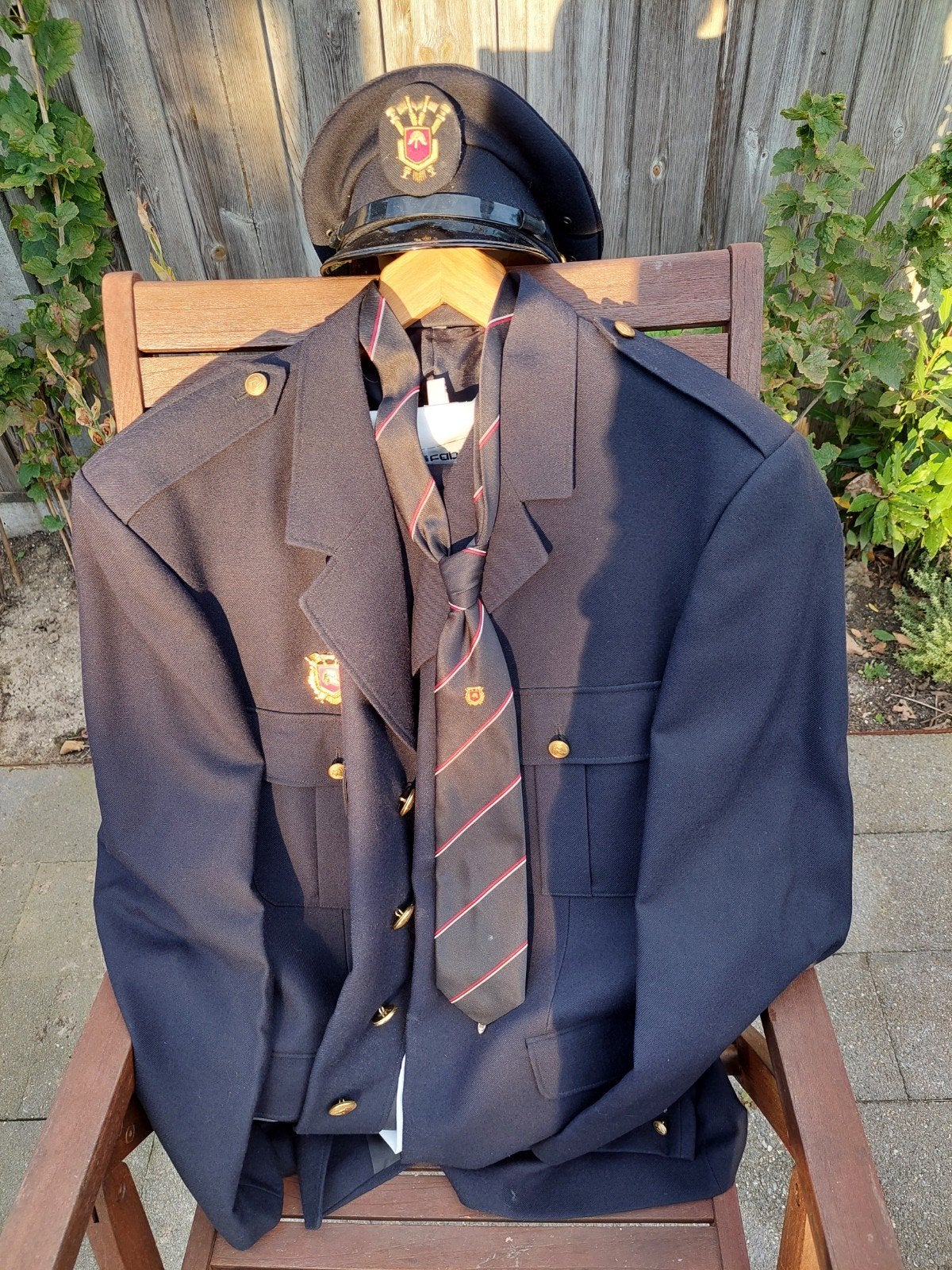 Vintage brandweer uniform - jas, broek, pet en stropdas, Onbekend, Ophalen of Verzenden, Gedragen, Maat 48/50 (M)
