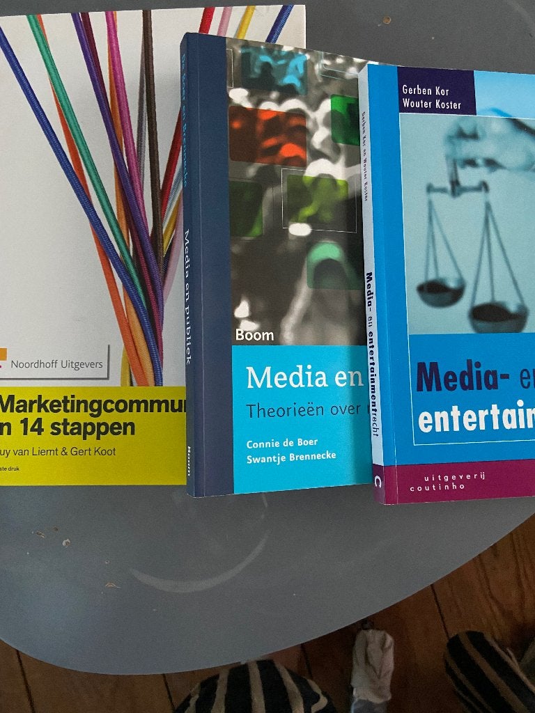 3 studieboeken voor studie creative business SAXION, Ophalen, Overige vakken, Zo goed als nieuw, Gerben Kor, Wouter Koster, Connie de Boer, Swantje Brennecke