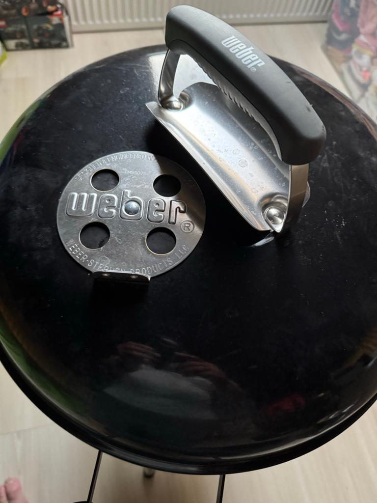 Weber Compact Kettle Houtskoolbarbecue 47 cm Zwart, Ophalen, Zo goed als nieuw