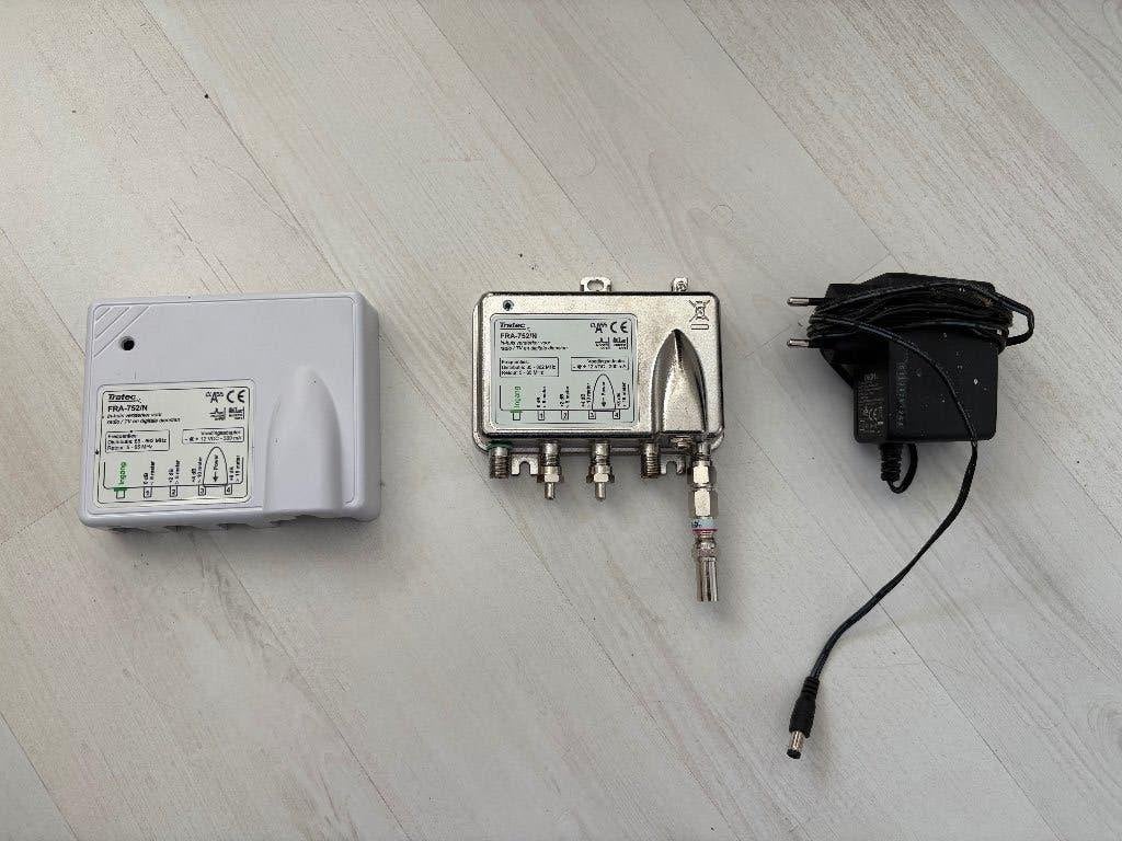 Tratec fra-752/n signaal versterker te koop, Ophalen, Gebruikt, Minder dan 2 meter, Overige kabels