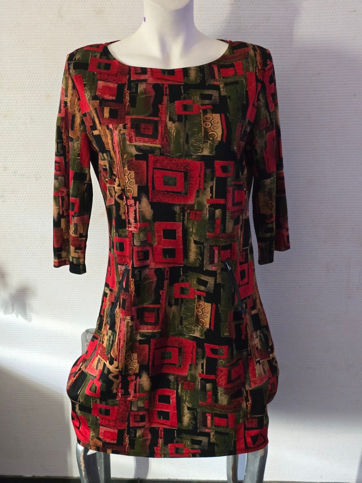 Vegas Paris dames Jurk met Abstracte Print - Maat XL, Maat 46/48 (XL) of groter, Ophalen of Verzenden, Zo goed als nieuw, Knielengte