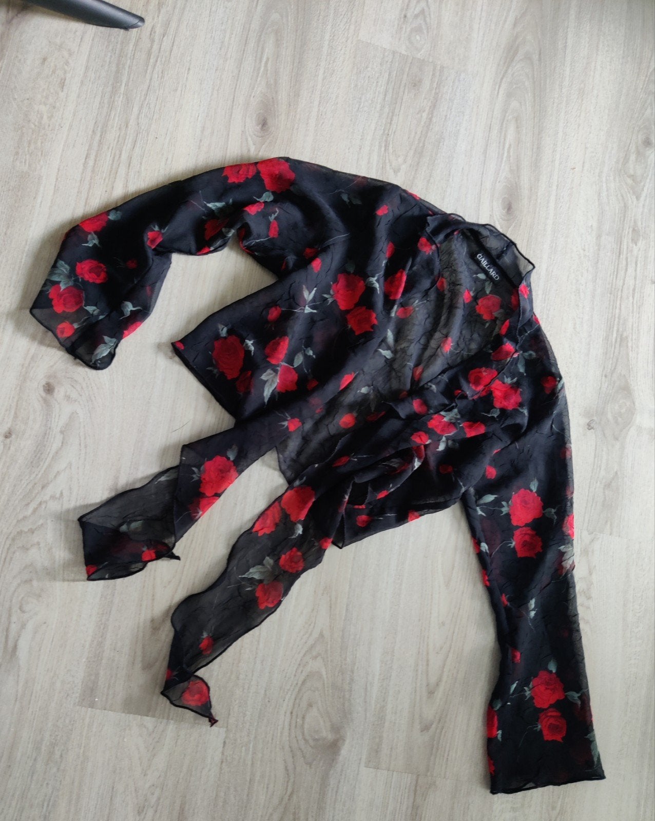 Gaillard bolero blouse zwart rode rozen mt 44, Ophalen of Verzenden, Zo goed als nieuw, Maat 42/44 (L), Zwart